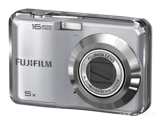 milan米兰|爆料！曼联费莱尼强撩女星被骂惨 见到美女就管不住自己