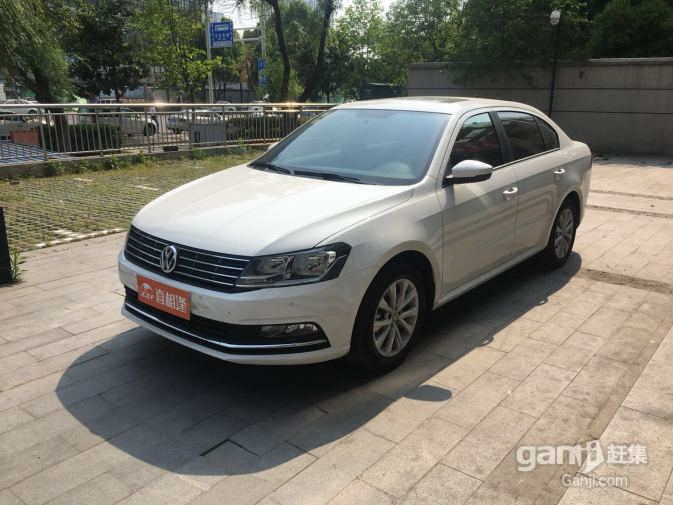 【米兰官方网站】现代服装企业的发展和服装流行趋势的把握